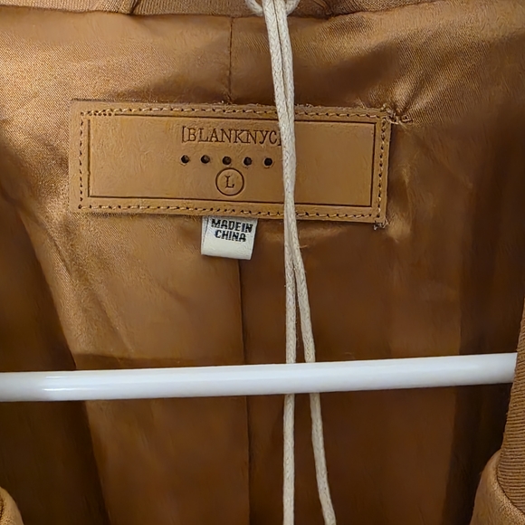 Blank NYC Suede-Like Western Fringe Blazer Jacket NWT Camel Brown Women’s L - Picture 6 of 9